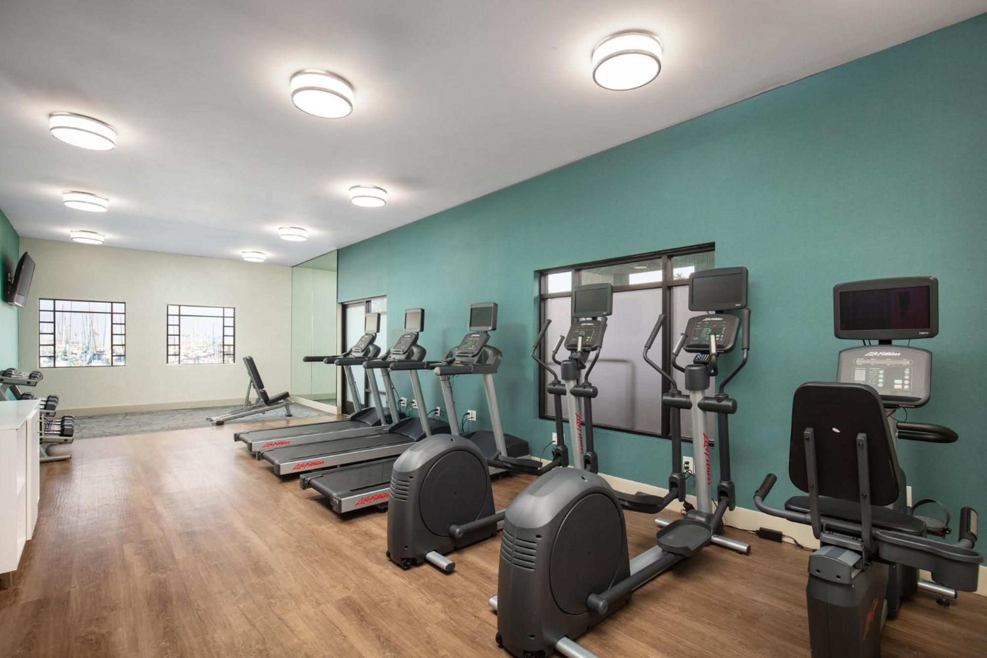Holiday Inn Express Hotel & Suites Ventura Harbor By Ihg Exteriér fotografie