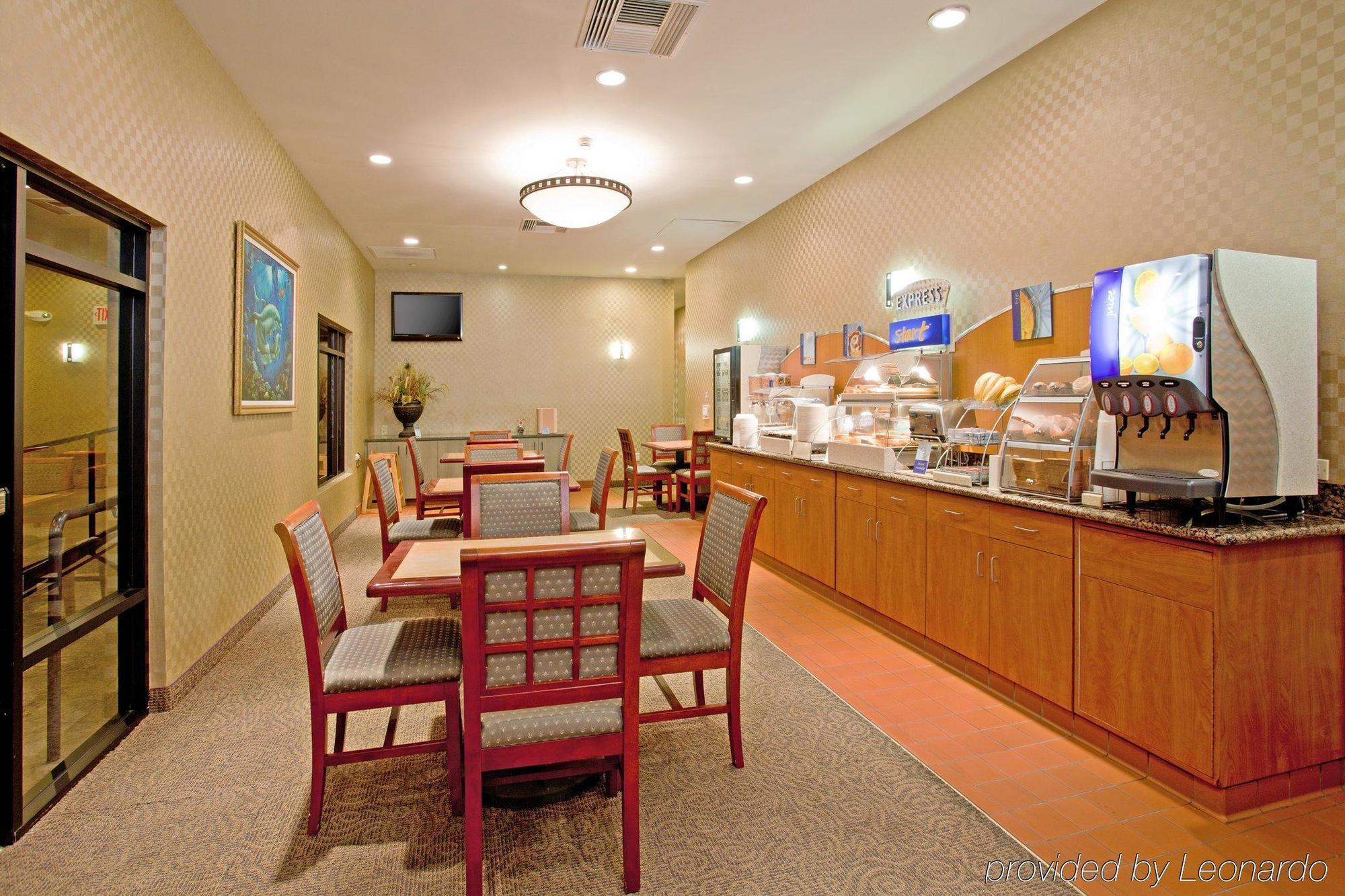 Holiday Inn Express Hotel & Suites Ventura Harbor By Ihg Restaurace fotografie