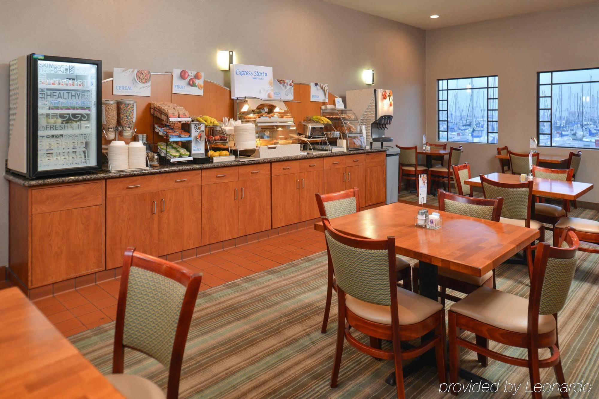 Holiday Inn Express Hotel & Suites Ventura Harbor By Ihg Exteriér fotografie